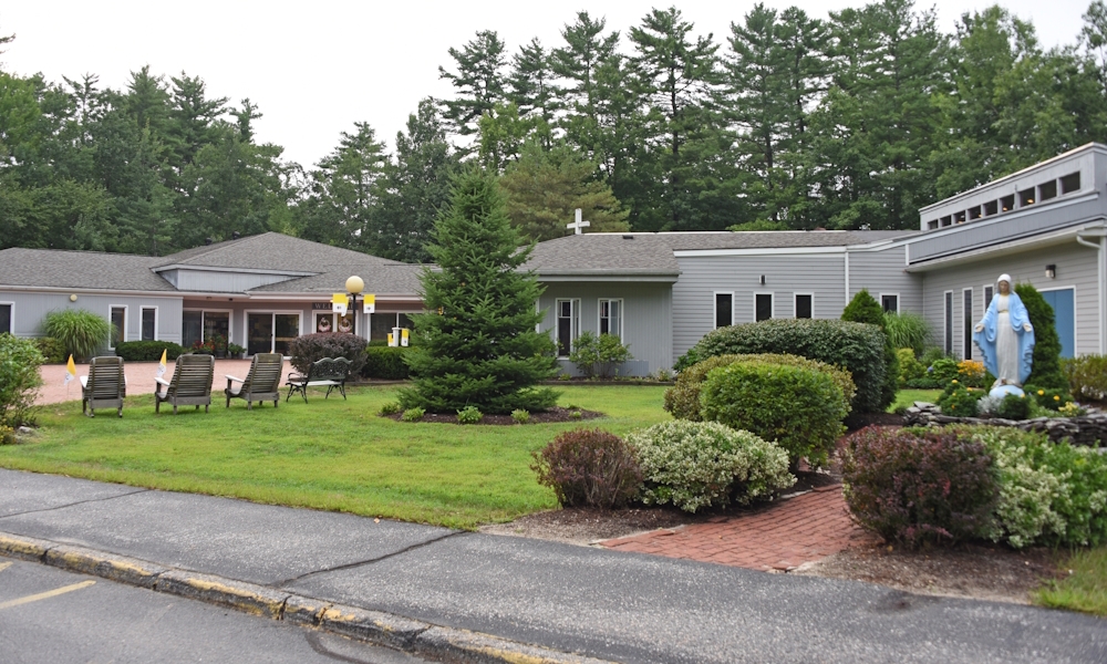 A golden time in the Sebago Lakes region